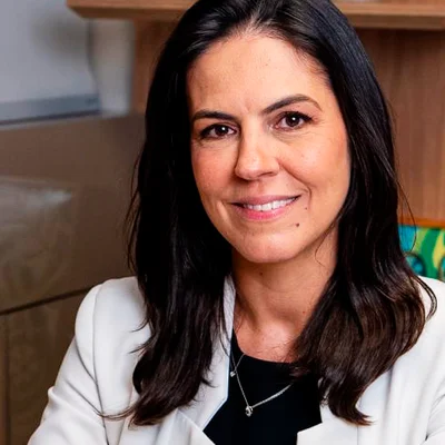 Dra. Érika Mota Pereira